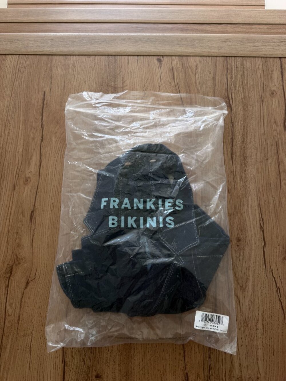 Frankies Bikinis Moonlight Denim Halter Mini Dress M NWT - Picture 11 of 11